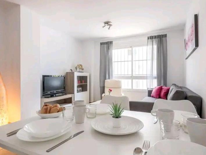Apartamento Con Patio Y Piscina Cerca De Sevilla La Algaba Ngoại thất bức ảnh