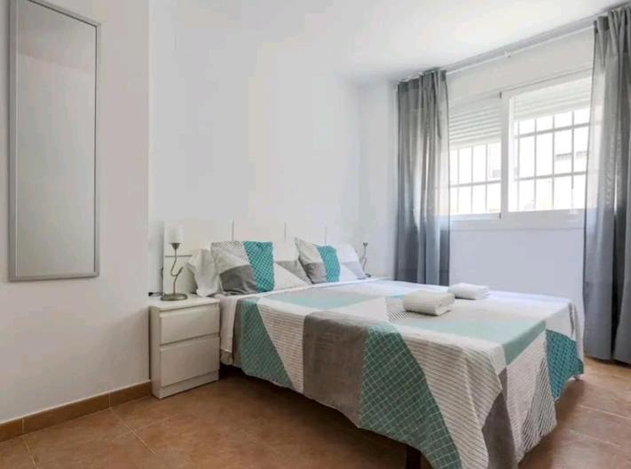 Apartamento Con Patio Y Piscina Cerca De Sevilla La Algaba Ngoại thất bức ảnh