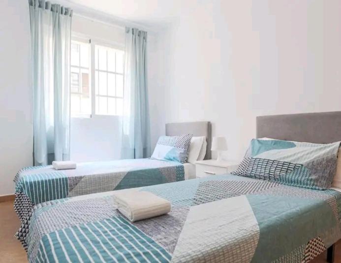 Apartamento Con Patio Y Piscina Cerca De Sevilla La Algaba Ngoại thất bức ảnh